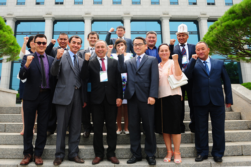 「키르기즈공화국 선거역량강화 PCOS 실무연수단」참가자 중앙위원회 방문