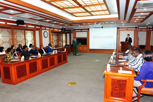 「케냐선거위원회 ICT 전문가 연수단」참가자 중앙위원회 방문 