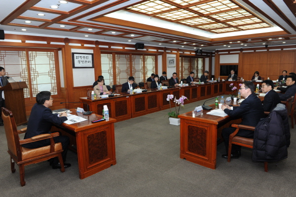 중앙선관위, 가짜뉴스 차단 위해 유관기관과 협업 강화 관련이미지2