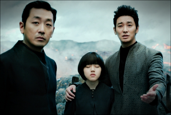 영화 <신과 함께-인과 연(2017)>, <신과 함께>의 강림은 선거에서 당선될 수 있을까? 관련이미지6