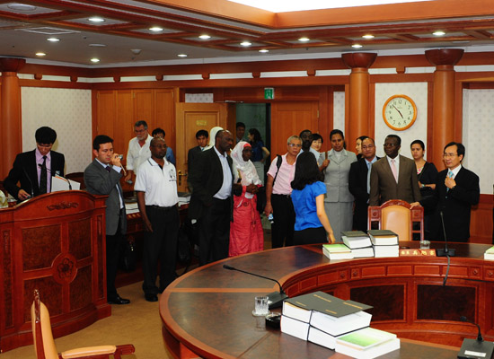 외국선거관계자 연수 사진2