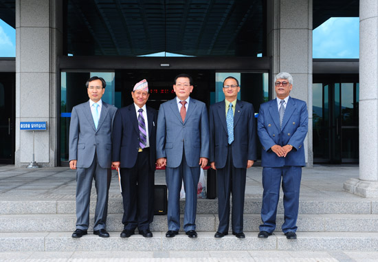 네팔 선거위원회 사례조사단 방문 사진4